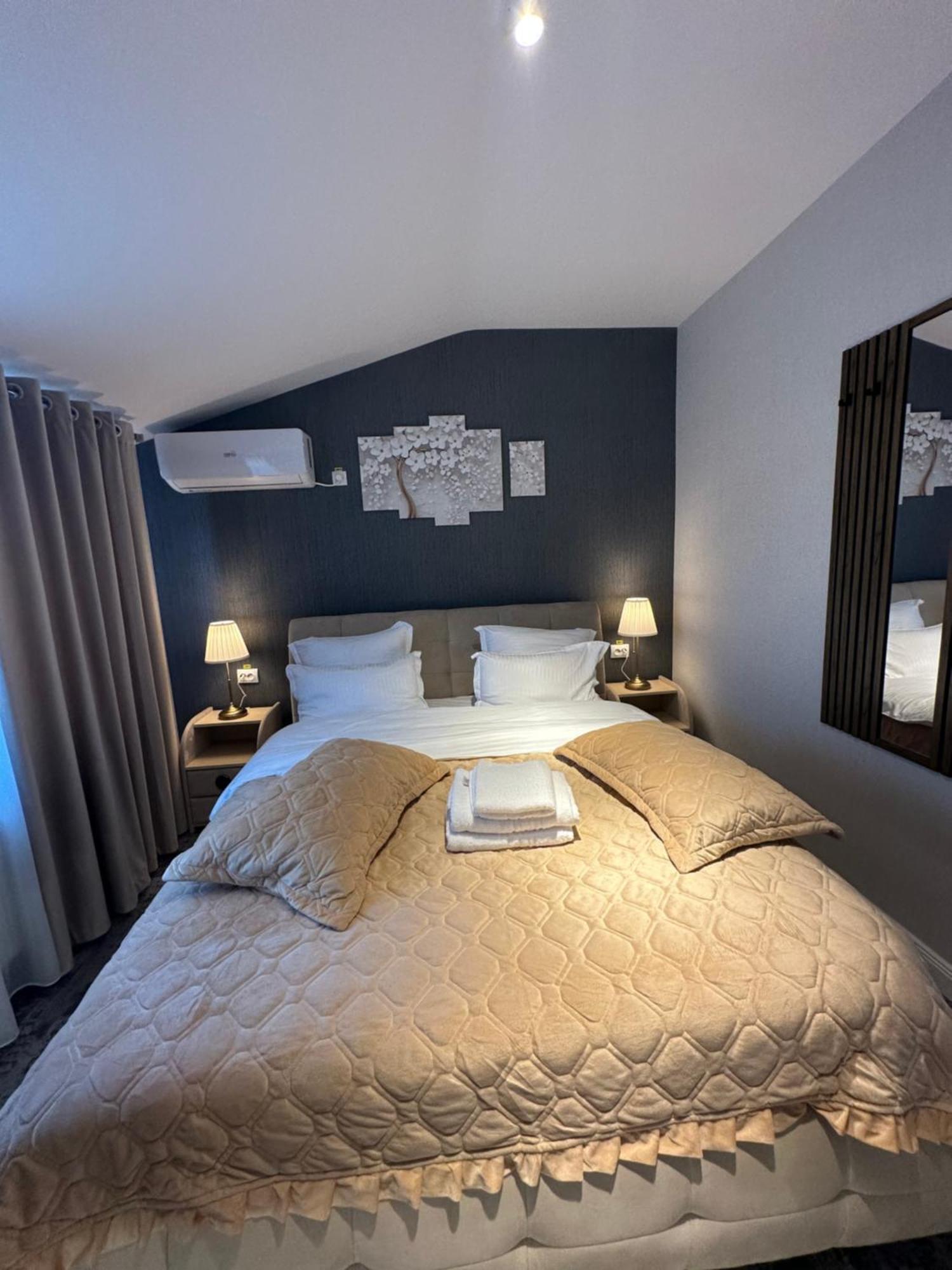 Complex Rediu 54 Luxury Apartaments Яш Екстериор снимка